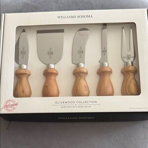 Williams Sonoma Olivewood Cheese Knife Set with Silver Blades